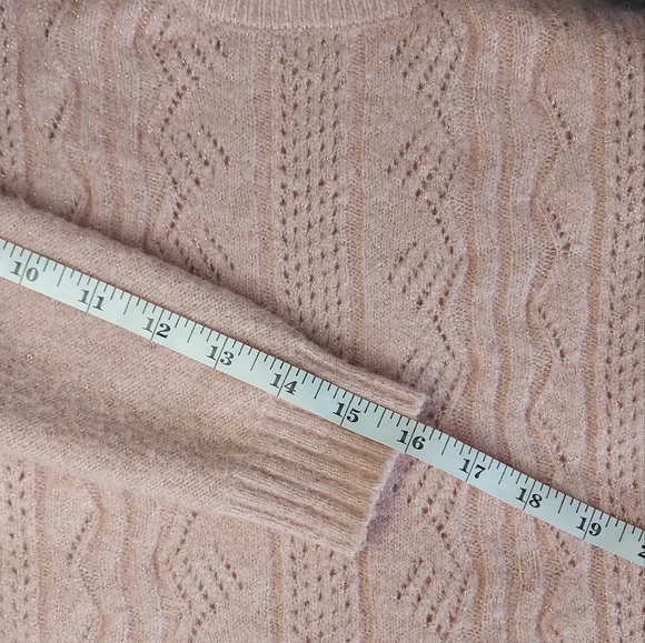 Place size 7/8 girls pink sweater - Picture 3 of 5